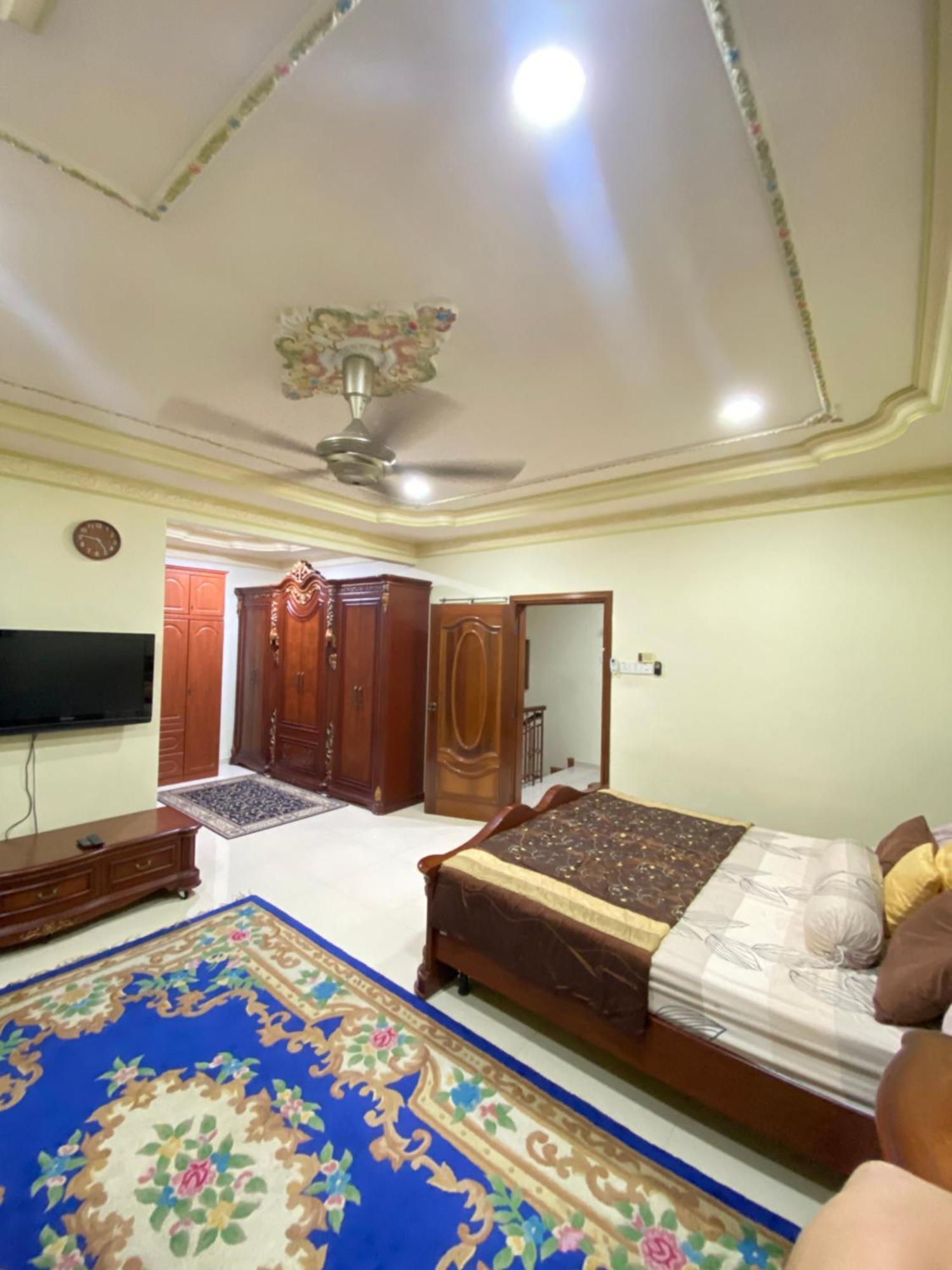 Nenda Homestay Kampong Baharu Cheras Batu Sa-Belas Exterior photo