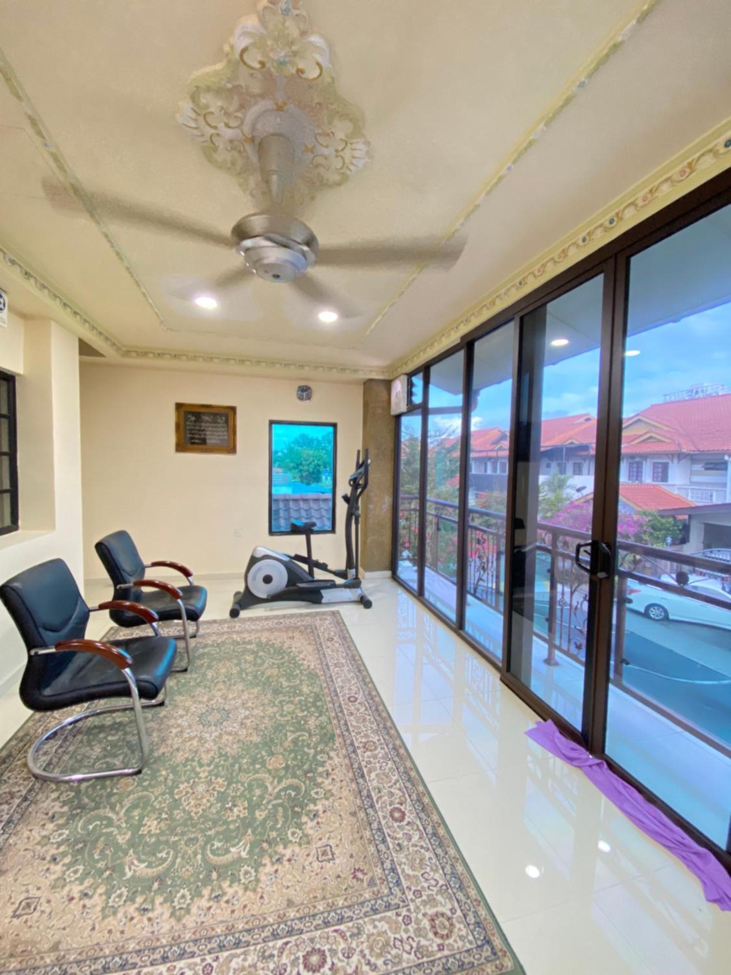 Nenda Homestay Kampong Baharu Cheras Batu Sa-Belas Exterior photo